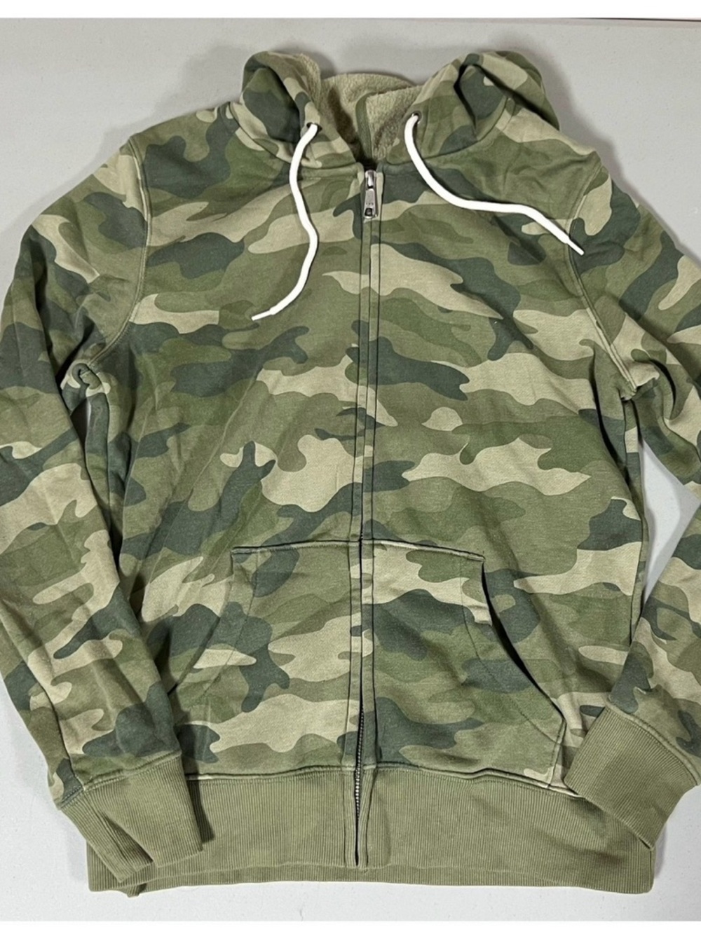 Olive Green Camo Camouflage Zipper Sweater Sweatshirt Hoodie Outerwear Size S ✨